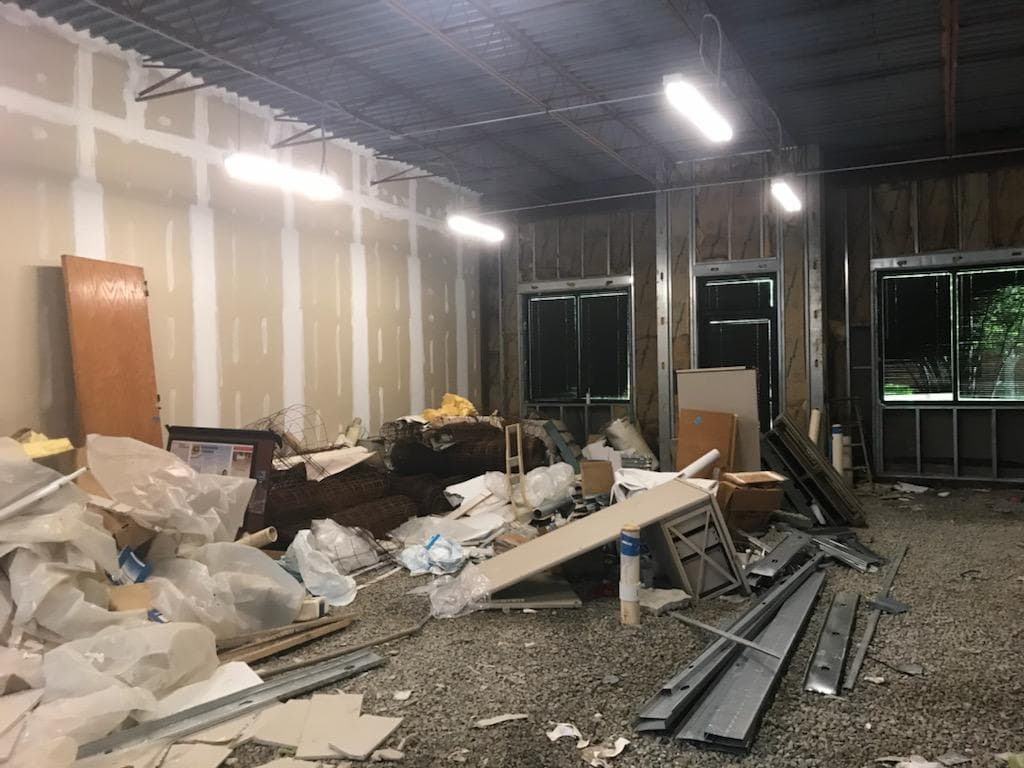 Edward Jones (Additional Photos) - MWM Construction