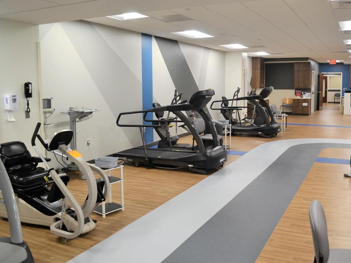 ARMC Cardiac Rehab - MWM Construction